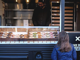 Crosstown London Bridge (Food Truck) - Doughnuts, Cookies, Chocolate, & Coffee