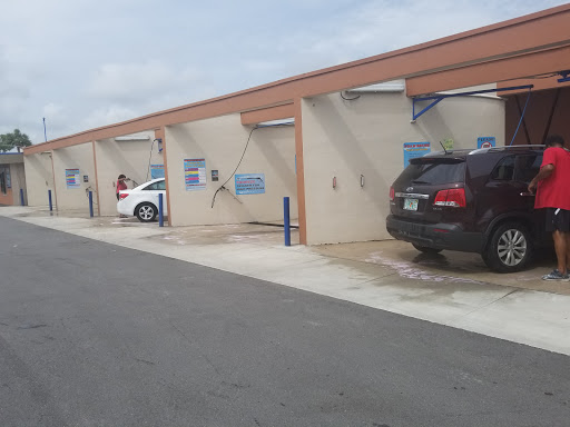 Car Wash «Ultimate Car Wash», reviews and photos, 321 S Federal Hwy, Dania Beach, FL 33004, USA