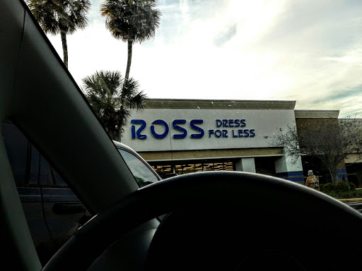 Clothing Store «Ross Dress for Less», reviews and photos, 1401 Missouri Ave N, Largo, FL 33770, USA