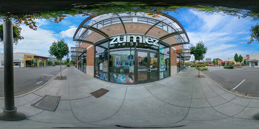 Zumiez, 417 Ramsay Way #103, Kent, WA 98032, USA, 