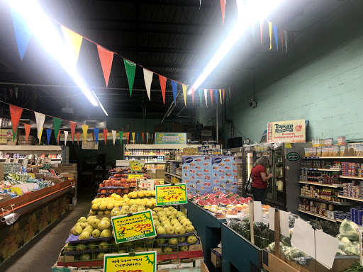 Produce Market «Rahway Farm», reviews and photos, 1050 St George Ave, Rahway, NJ 07065, USA