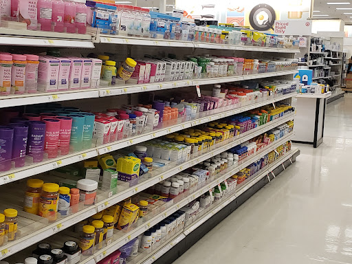 Pharmacy «CVS Pharmacy», reviews and photos, 1737 Reisterstown Rd, Pikesville, MD 21208, USA