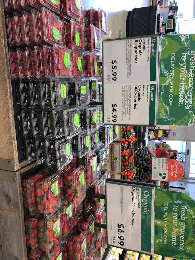 Grocery Store «Whole Foods Market», reviews and photos, 90 E Putnam Ave, Greenwich, CT 06830, USA