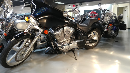 Motorcycle Dealer «Superstar Cycle Center», reviews and photos, 13810 E US Hwy 40, Independence, MO 64055, USA