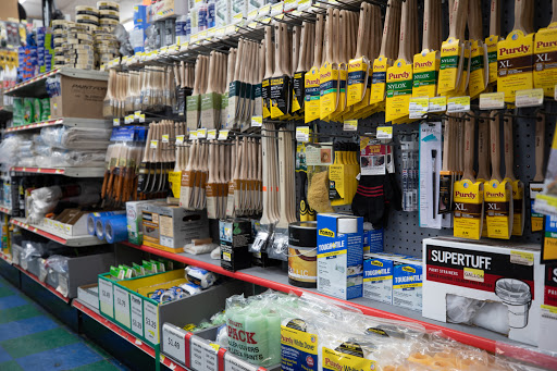 Hardware Store «Jamaica Hardware & Paints, inc.», reviews and photos, 13101 Jamaica Ave, Richmond Hill, NY 11418, USA