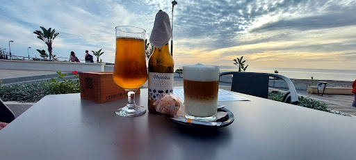 Catrina beach bar - Paseo maritimo de ferrara, 3, 29770 Torrox Costa, Málaga