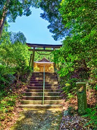 川東八幡神社