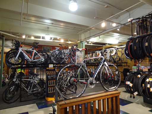 Bicycle Store «Bike Gallery - Downtown», reviews and photos, 1001 SW 10th Ave, Portland, OR 97205, USA