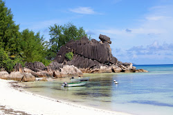 Foto von Laraie Bay Beach mit sehr sauber Sauberkeitsgrad