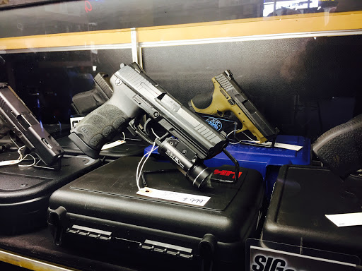 Pawn Shop «Liberty Pawn II», reviews and photos, 3800 Holland Rd # 101, Virginia Beach, VA 23452, USA