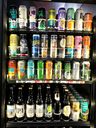 Liquor Store «Pit Stop Liquor Mart», reviews and photos, 1712 Durfee Ave, El Monte, CA 91733, USA