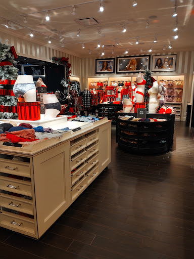 Shopping Mall «Melbourne Square Mall», reviews and photos, 1700 W New Haven Ave, Melbourne, FL 32904, USA