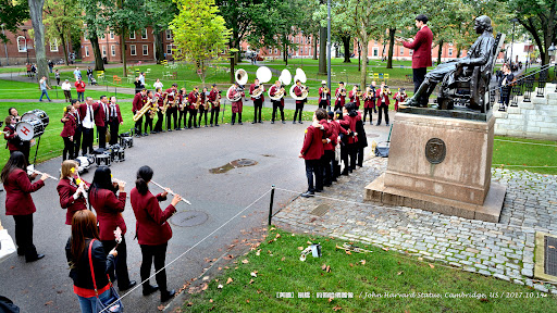 Monument «John Harvard Statue», reviews and photos, 1 Harvard Bus Tunnel, Cambridge, MA 02138, USA