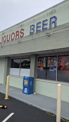 Liquor Store «Sunset Point Liquors», reviews and photos, 2516 Sunset Point Rd, Clearwater, FL 33765, USA