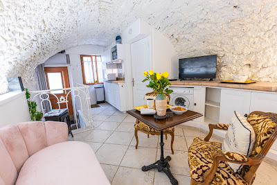 Stylish Côte d'Azur apartment Vieil Antibes à Antibes