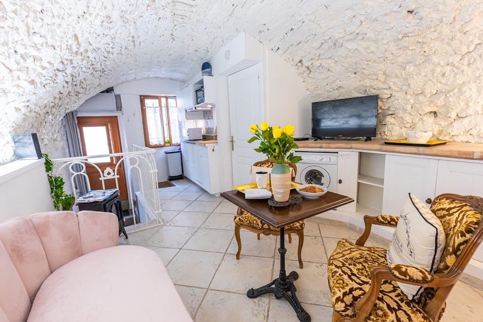 Stylish Côte d'Azur apartment Vieil Antibes à Antibes (Alpes-Maritimes 06)