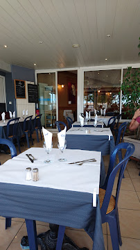 Atmosphère du Restaurant de fruits de mer La Gaîeté à Saint-Pierre-d'Oléron - n°9