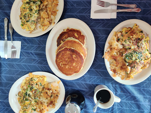 Donut Shop «House of Donuts Inc», reviews and photos, 95 S Broadway # B, Hicksville, NY 11801, USA