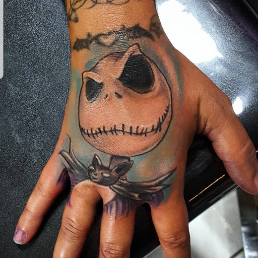 Tattoo Shop «Wildlife Tattoo», reviews and photos, 7149 Winnetka Ave, Winnetka, CA 91306, USA