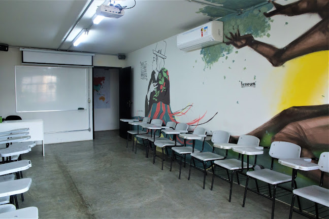 Centro de Línguas da Acepusp - Escola de idiomas