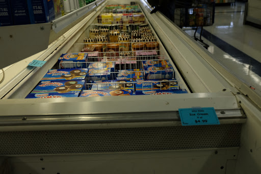 Grocery Store «Sharp Shopper Grocery Outlet», reviews and photos, 340 W Main St, Leola, PA 17540, USA