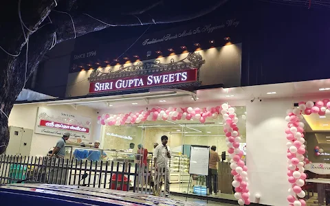 Shri Gupta Sweets - Shevapet image