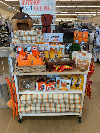 Home Goods Store «Tuesday Morning», reviews and photos, 3911 Washington Rd, McMurray, PA 15317, USA