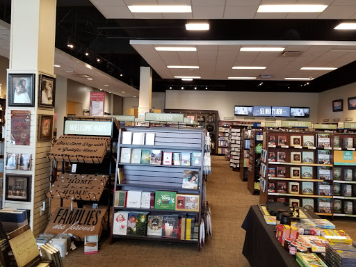 Religious Goods Store «Deseret Book», reviews and photos, 107 E 12300 S, Draper, UT 84020, USA