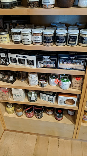Kitchen Supply Store «Williams-Sonoma», reviews and photos, 9722 Great Hills Trail #150, Austin, TX 78759, USA