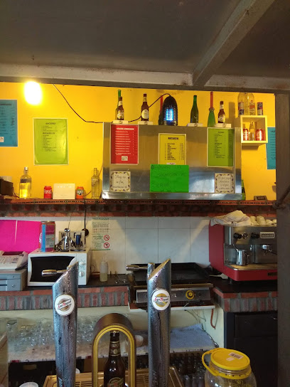 bar el chiringuito - Av. Río, 21, 37450 Matilla de los Caños del Río, Salamanca, Spain