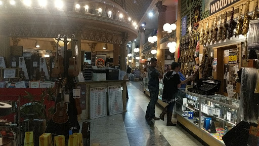 Musical Instrument Store «Sam Ash Music Stores», reviews and photos, 923 N McMullen Booth Rd, Clearwater, FL 33759, USA