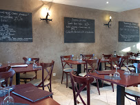 Atmosphère du Restaurant Chez Vincent à Sainte-Geneviève - n°4