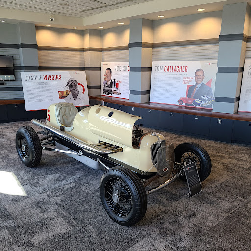 Museum «Automotive Hall of Fame Inc», reviews and photos, 21400 Oakwood, Dearborn, MI 48124, USA