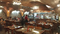 Atmosphère du Restaurant Mon chalet grill à Livry-Gargan - n°18