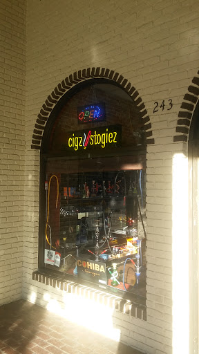 Tobacco Shop «Cigz & Stogiez - Smoke Shop», reviews and photos, 243 W 2nd St #2, Chico, CA 95928, USA