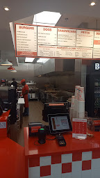 Photo n°2 de Five Guys Créteil Soleil à Créteil ()