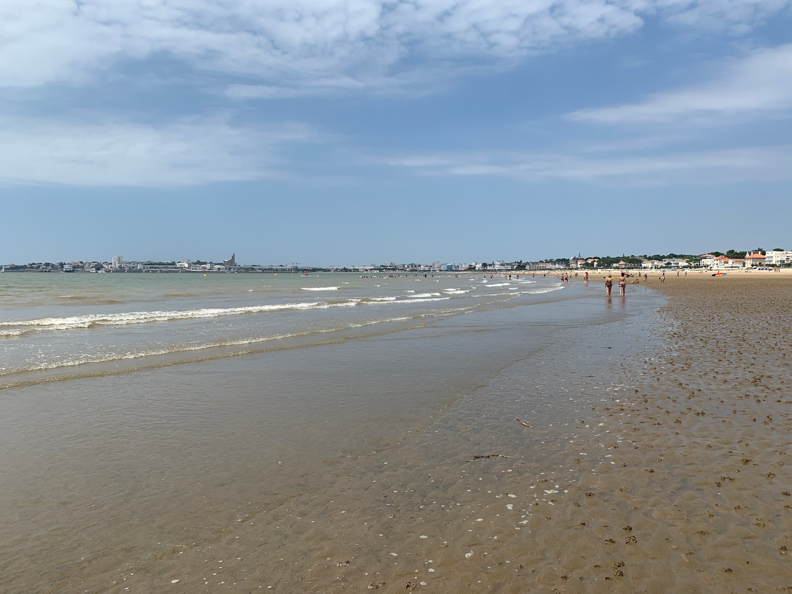 Foto von Plage Royan mit türkisfarbenes wasser Oberfläche