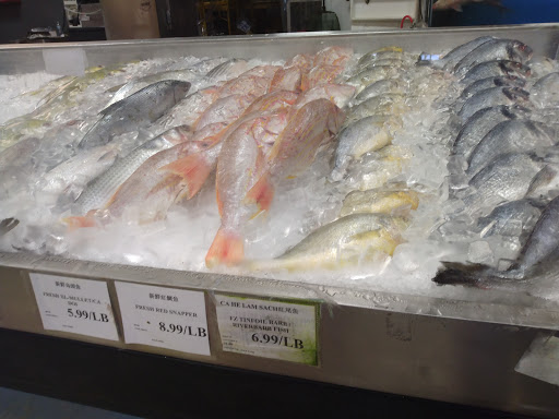 Asian Grocery Store «Viet Hoa Food Market», reviews and photos, 7100 Preston Hwy # 107, Louisville, KY 40219, USA