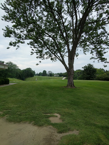 Golf Course «Riverby Hills Golf Club», reviews and photos, 16571 W River Rd, Bowling Green, OH 43402, USA