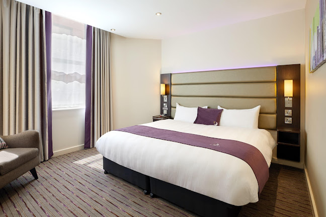 Reviews of Premier Inn Leicester Central (A50) hotel in Leicester - Hotel