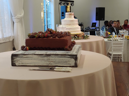 Wedding Venue «Willow Creek Wedding and Events Venue, LLC», reviews and photos, 415 S Westmoreland Rd, Waxahachie, TX 75167, USA