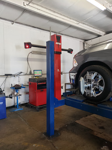 Auto Repair Shop «New Hope Auto & Truck Services», reviews and photos, 10801 49th St N, Clearwater, FL 33762, USA
