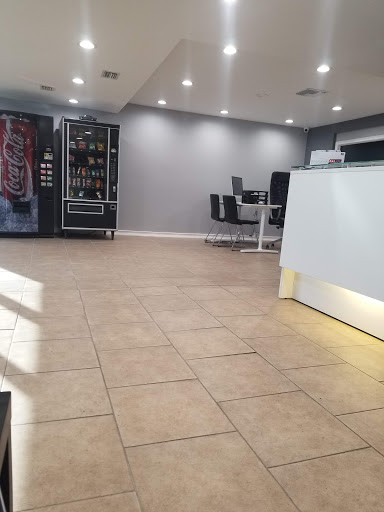 Used Car Dealer «C & J AUTO SALES», reviews and photos, 7223 W Hillsborough Ave, Tampa, FL 33634, USA