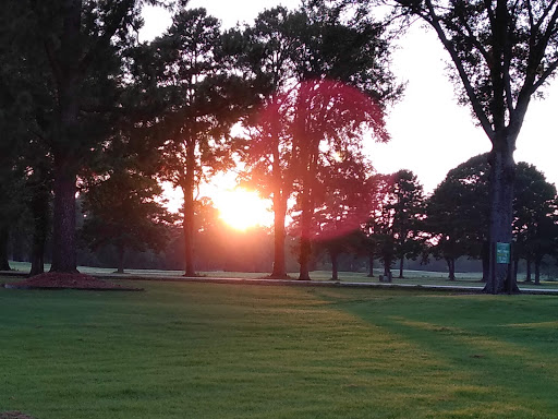 Golf Course «Burns Park Golf Course», reviews and photos, 30 Championship Dr, North Little Rock, AR 72118, USA