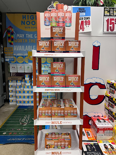 Liquor Store «One Stop Spirit Shop», reviews and photos, 339 New London Turnpike, Glastonbury, CT 06033, USA