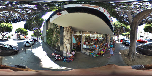 Toy Store «The Acorn Store», reviews and photos, 1220 5th St, Santa Monica, CA 90401, USA