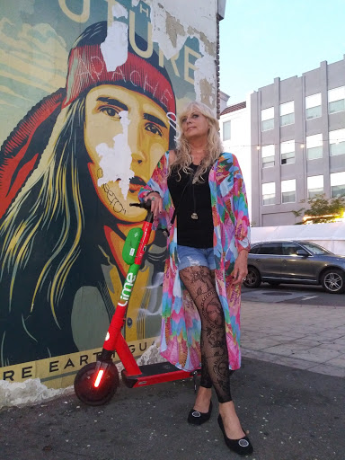 Tobacco Shop «Amsterdam Smoke and Vape Store», reviews and photos, 315 Pine Ave, Long Beach, CA 90802, USA