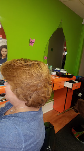 Beauty Salon «Perfect Hair Salon Dominican Style», reviews and photos, 86 York Rd, Willow Grove, PA 19090, USA