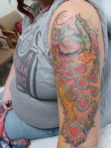 Explore alligator tattoo ideas, creative tattoo ideas in Spencer, available at Horrorink Tattoo Studio