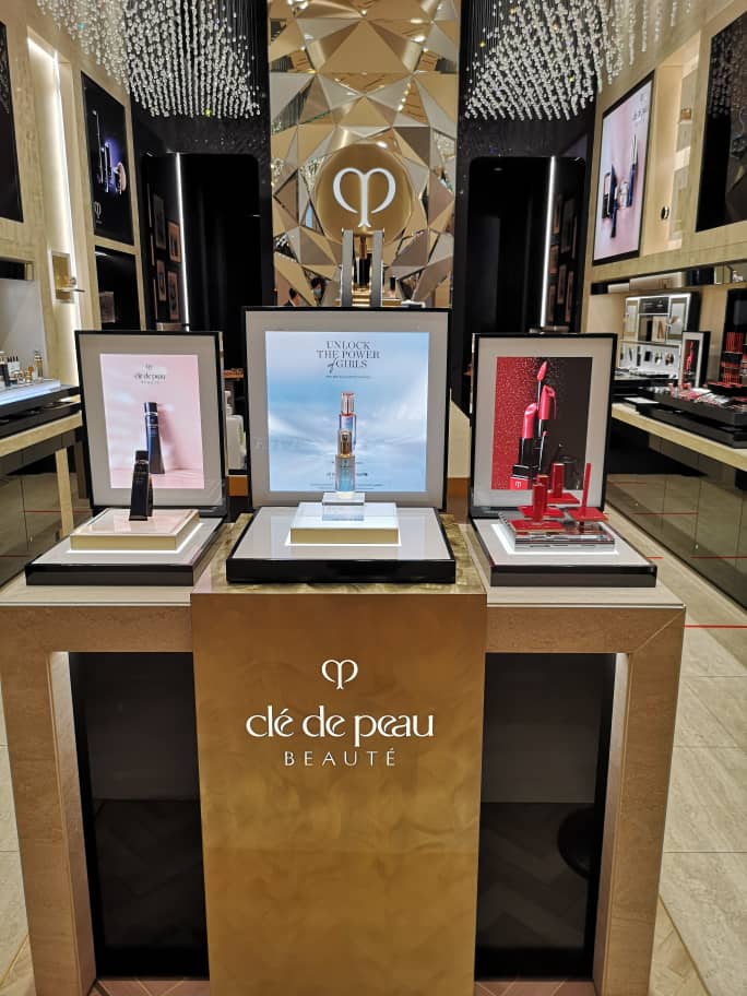 Cle de Peau Beaute